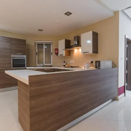 Sun Valley Family Apartman